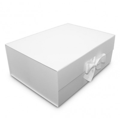 Magnetic White Bow Box
